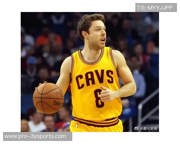 普理查德表现稳定17投7中三分8投3中贡献19分外加4篮板3助攻1抢断 普理查德表现稳定17投7中三分8投3中贡献19分外加4篮板3助攻1抢断