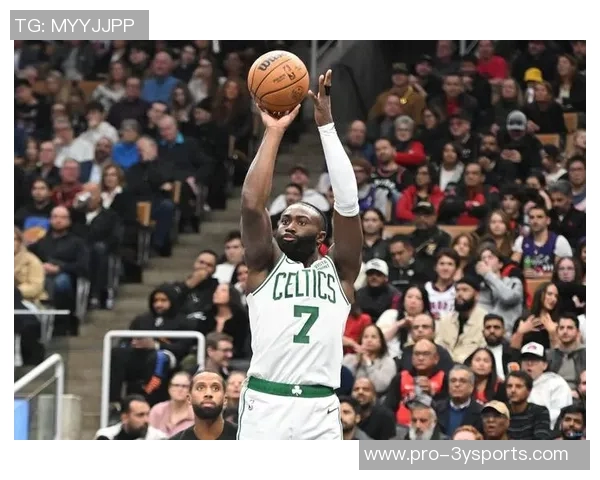 杰伦布朗独揽41分难救球队双拳难敌四手的尴尬局面 杰伦布朗独揽41分难救球队双拳难敌四手的尴尬局面