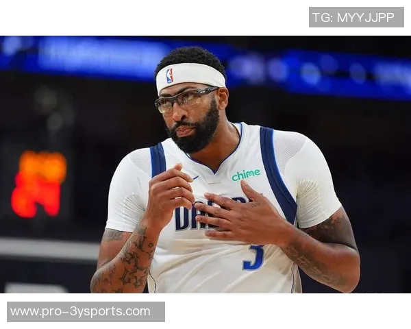 独行侠季前赛展现强大防守效率971高居联盟首位引发关注 独行侠季前赛展现强大防守效率971高居联盟首位引发关注