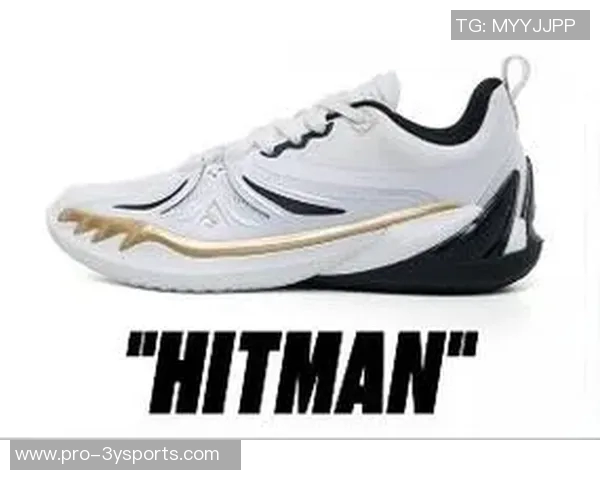 里夫斯绝杀球场宣传新款AR3日落配色球鞋将于11月1日正式上市