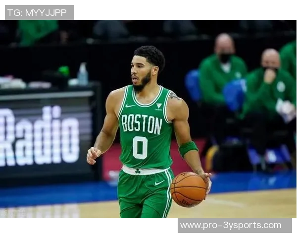 弗罗因德盛赞迪亚斯在关键时刻的表现是球队成功的关键因素