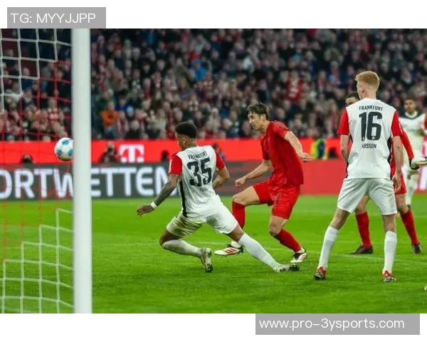 伊藤洋辉精彩抽射破门助拜仁领先萨尔茨堡迎来2026年首球