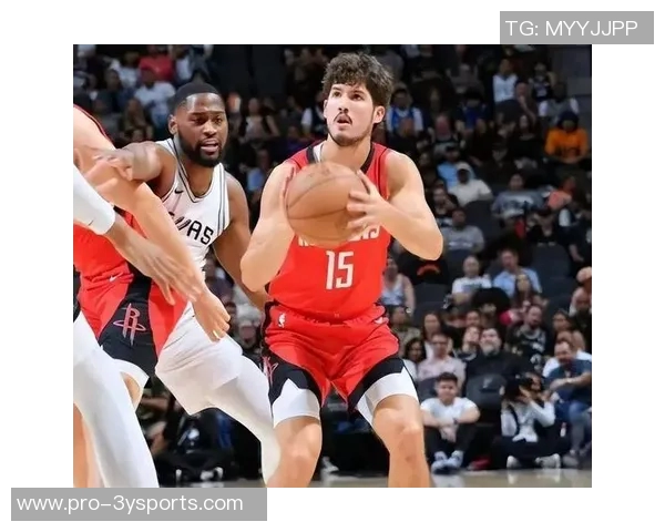 普总亲临观战准状元对决彼得森半场18分AJ贡献17分白人后卫狂砍33分10助攻